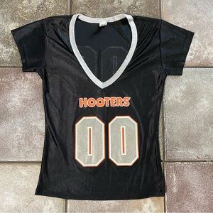Hooters Jersey